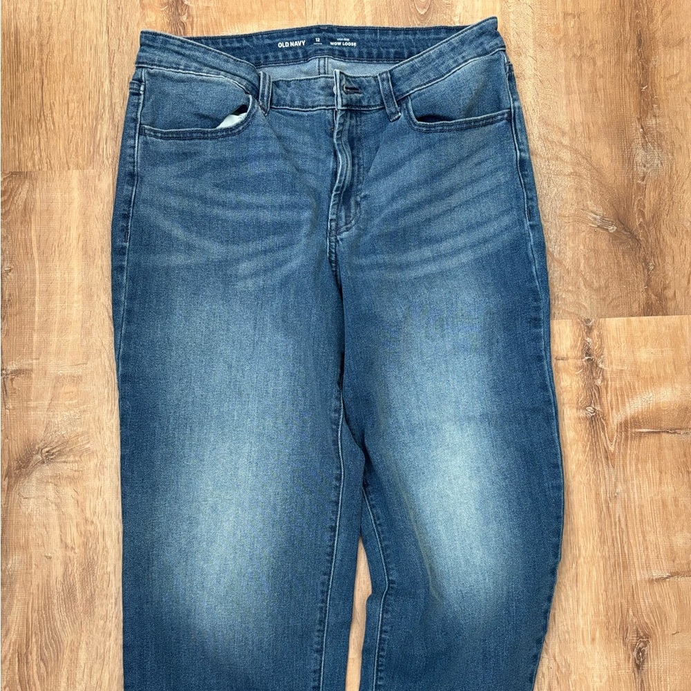 NWOT Old Navy Wow Loose fit jeans - Picture 2 of 3